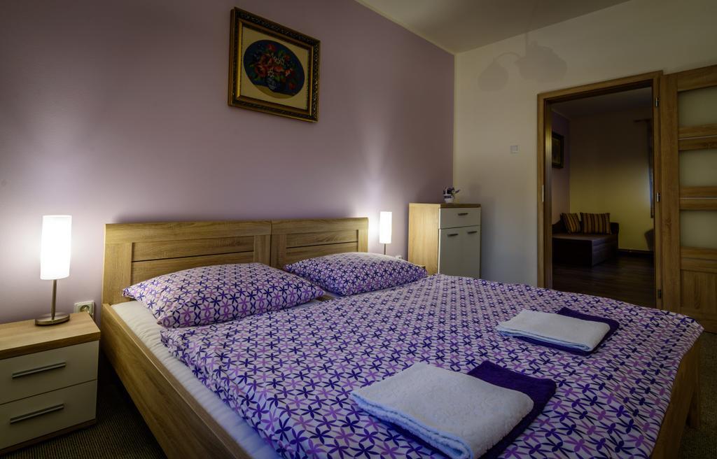 Penzion Sina Pavčina Lehota Esterno foto